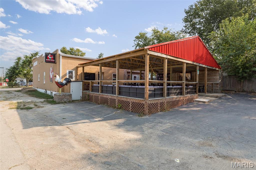 n/a - Commercial Sale