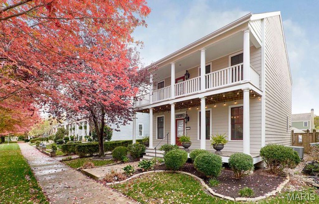 Photo of 3214 S Canal Way, St Charles, MO 63301 (MLS # 25073126)