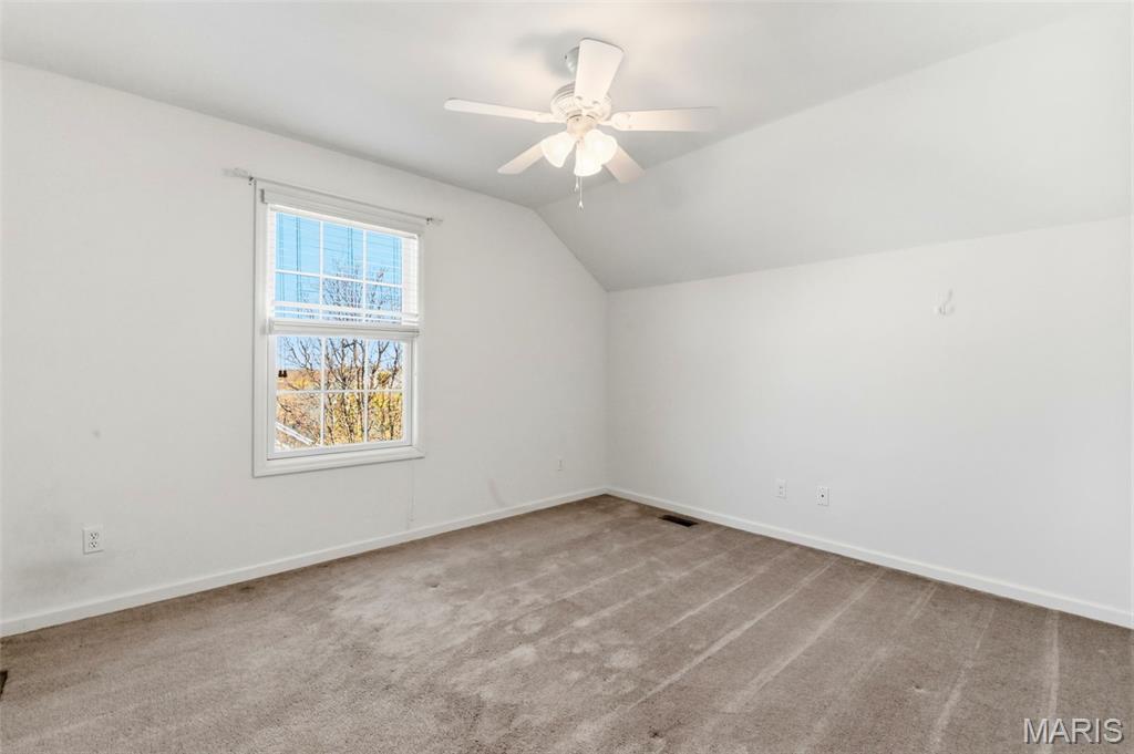 Villas At Worthington A Condo - Residential