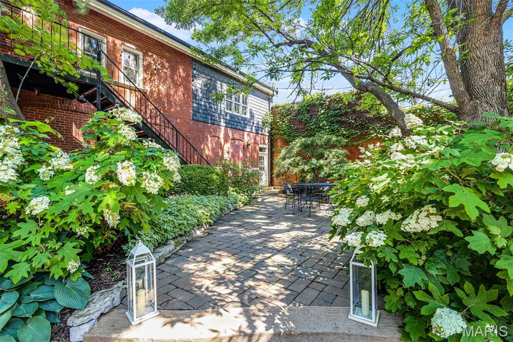 Paynes Thomas J Add - Residential