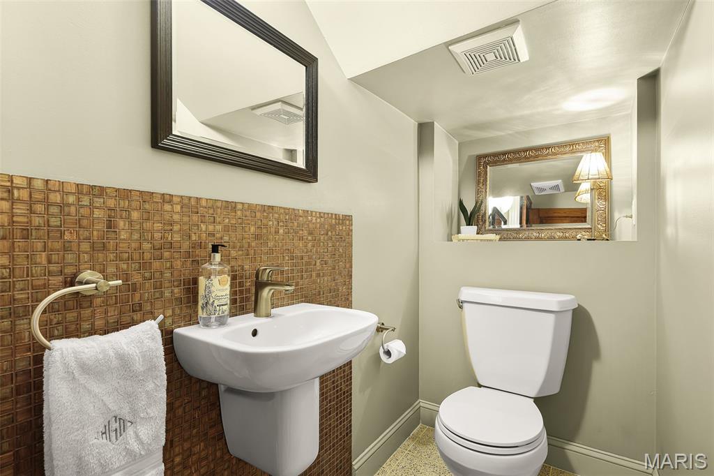 Paynes Thomas J Add - Residential