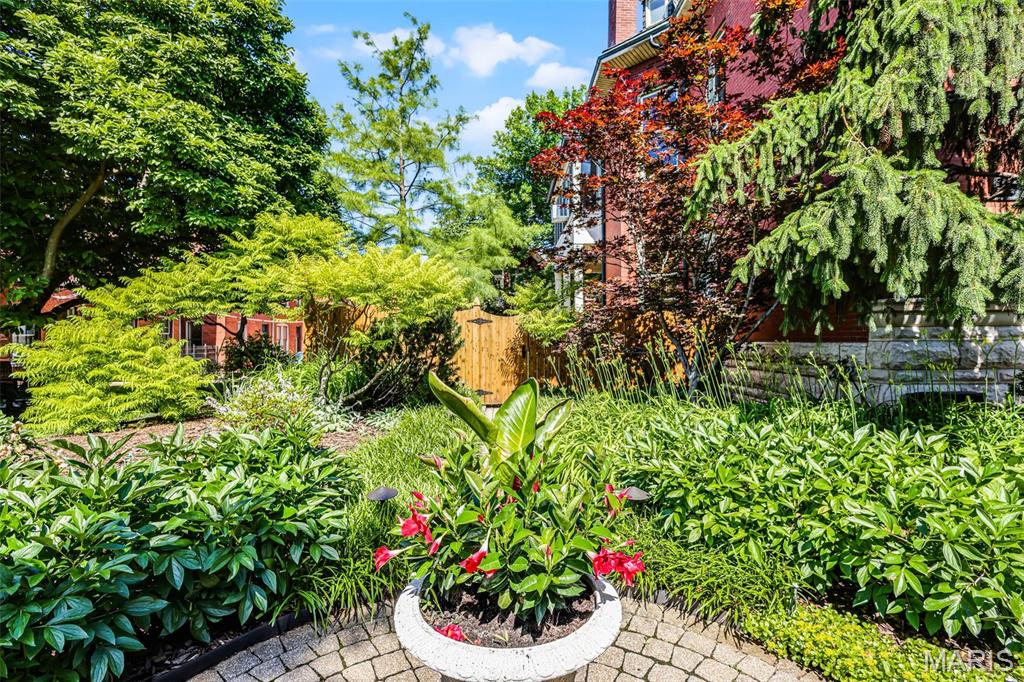 Paynes Thomas J Add - Residential