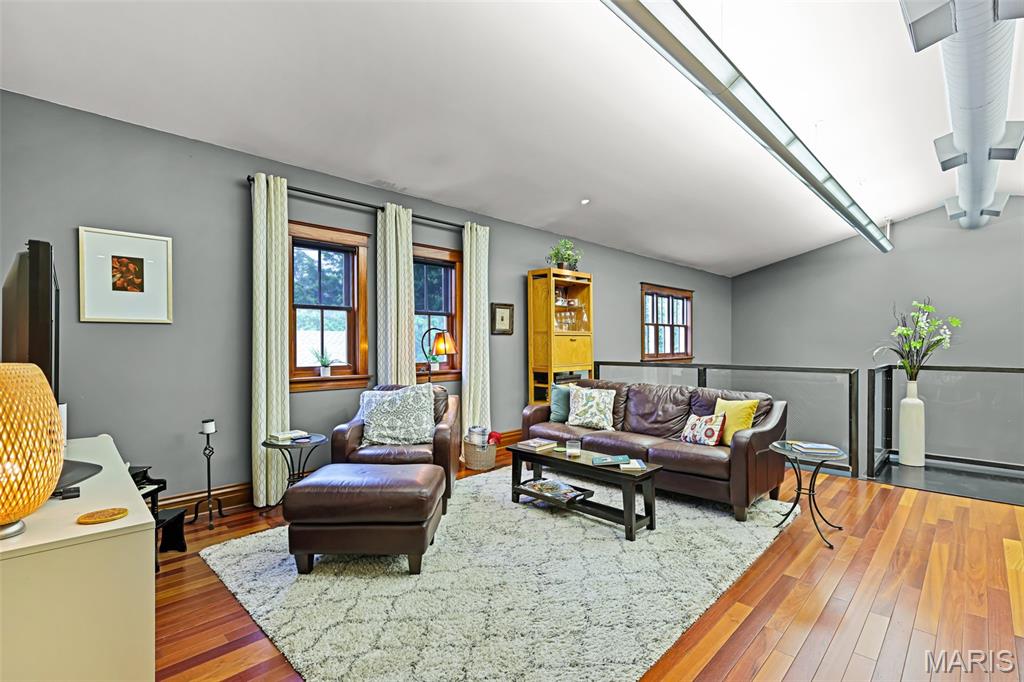 Paynes Thomas J Add - Residential