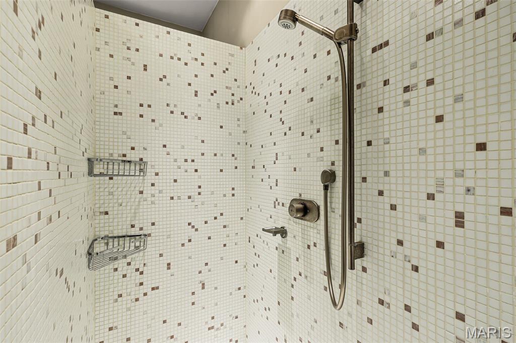 Paynes Thomas J Add - Residential