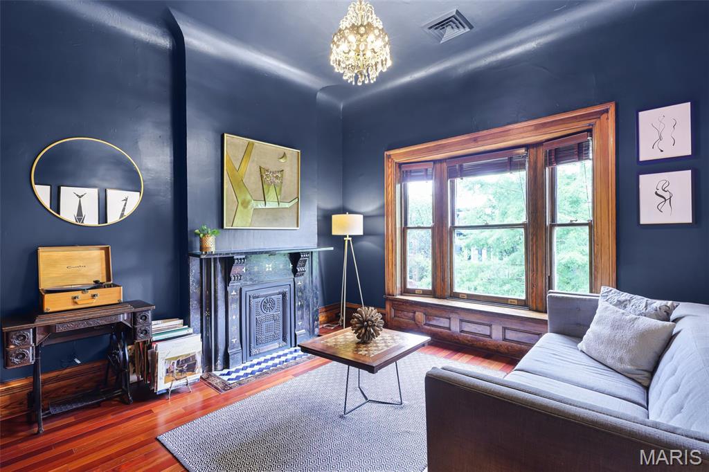 Paynes Thomas J Add - Residential