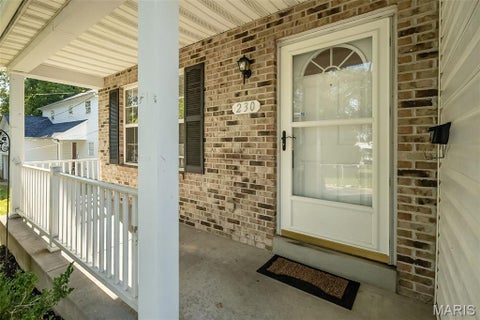 Tiny photo for 230 New York Street, Kirkwood, MO 63122 (MLS # 26057120)