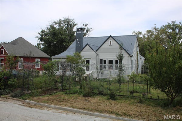 616 S WASHINGTON ST, PARIS, MO 65275 - Image d29ecdd486830333e941d45d02e4e6f4/653447125
