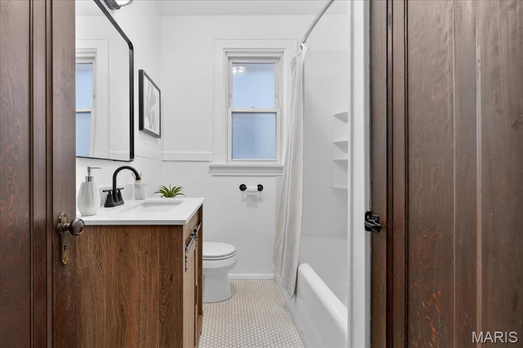 Russell Real Estate - Residential