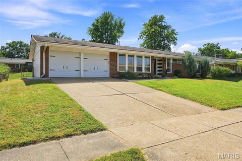 Tiny photo for 2830 Flintwood Drive, St Louis, MO 63129 (MLS # 26058273)
