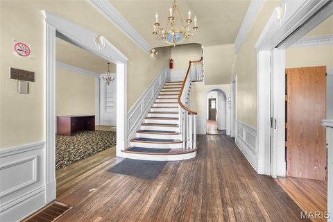 Tiny photo for 325 N Sprigg Street, Cape Girardeau, MO 63701 (MLS # 26030467)
