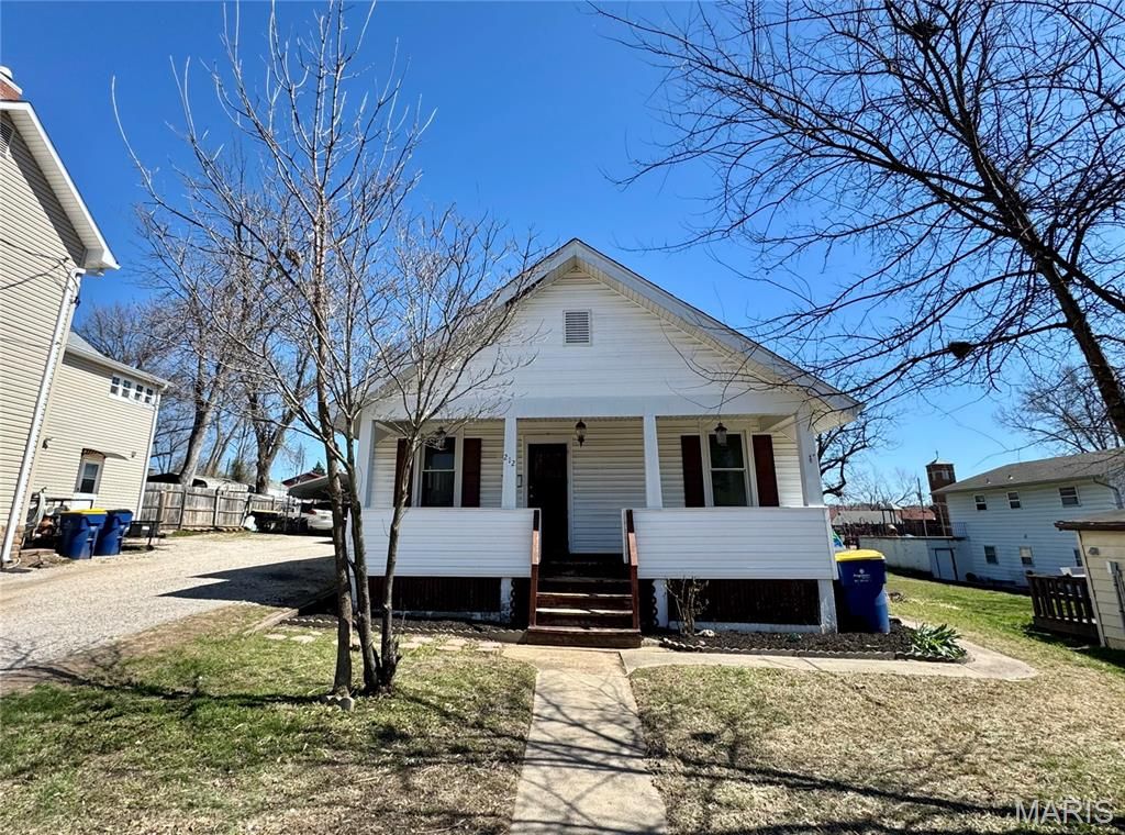 Photo of 212 N Adams Street, Festus, MO 63028 (MLS # 26017467)