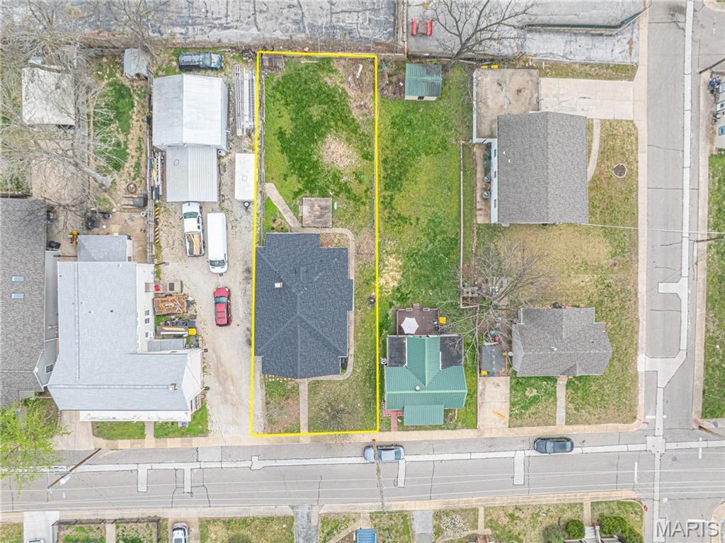 Photo of 212 N Adams Street, Festus, MO 63028 (MLS # 26017467)