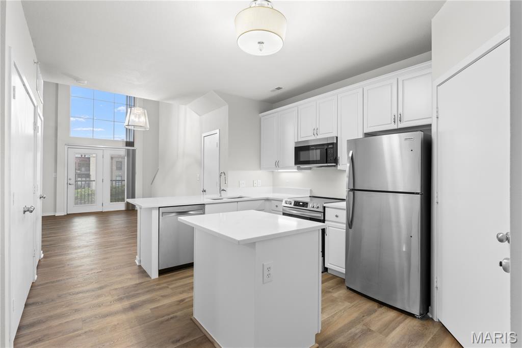 Loft Condo At Station Plaza The - Residential