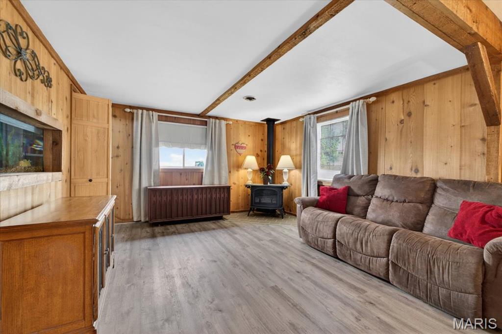 858 Morningside Lane