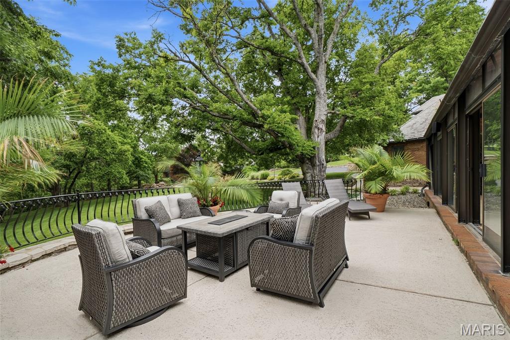 Country Acres Lts 1 & 2 Bdy Adj - Residential