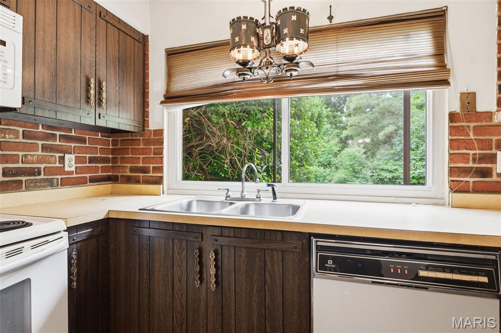 Fox Glen 2 - Residential