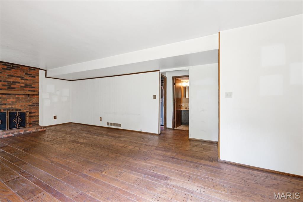 Fox Glen 2 - Residential