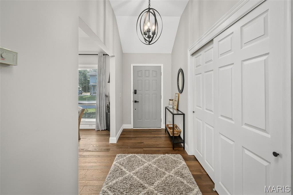 Lake St Louis - Residential