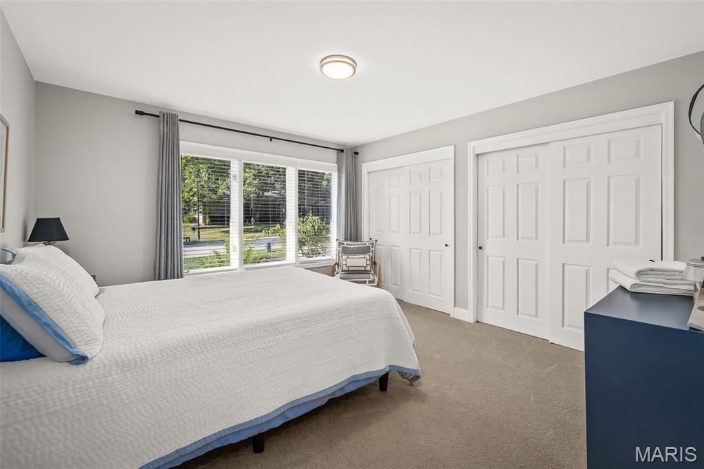 Lake St Louis - Residential