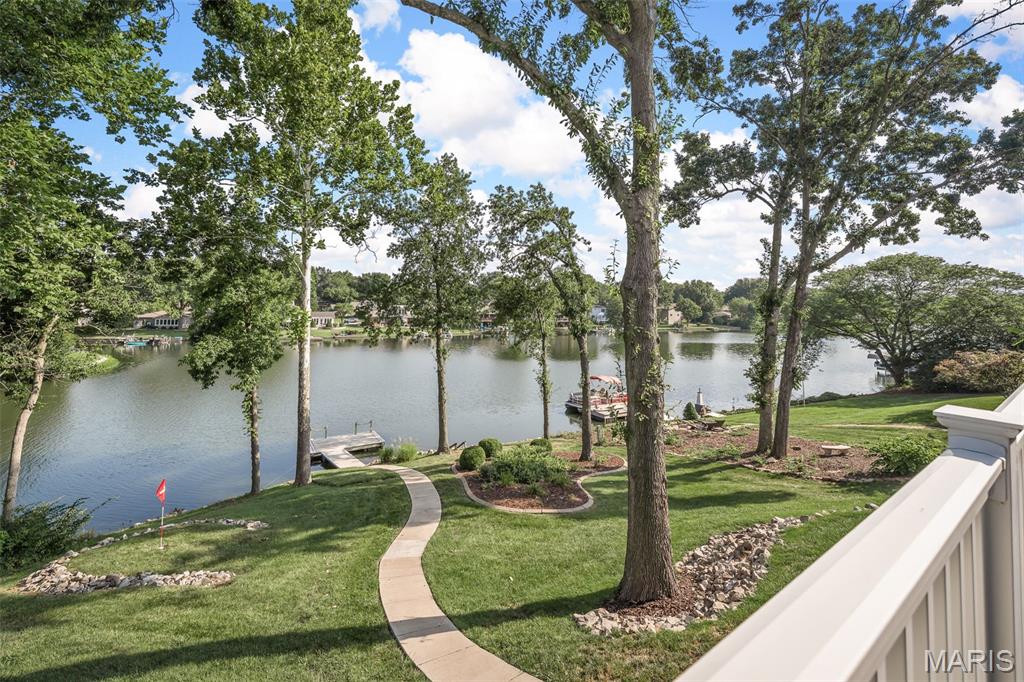 Lake St Louis - Residential