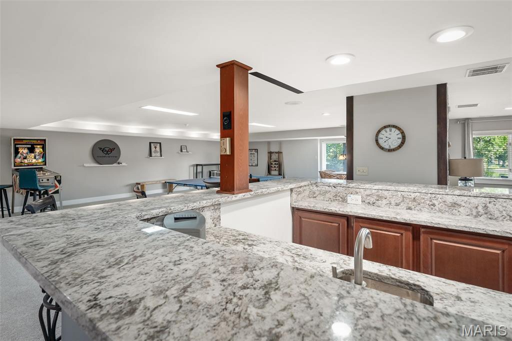 Lake St Louis - Residential