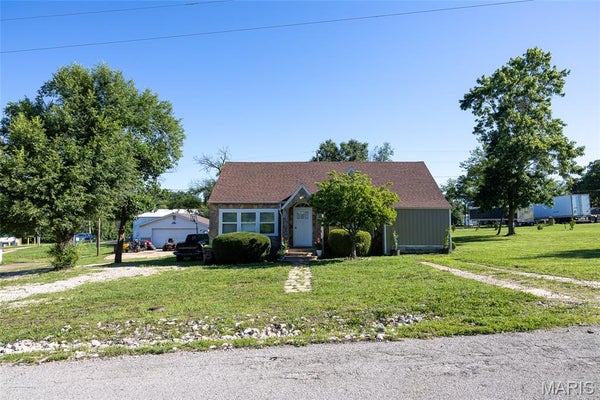 339 1ST ST # 1, SUMMERSVILLE, MO 65571 - Image d34a511d64b26bbcf53ef3ffecc30a43/501351284