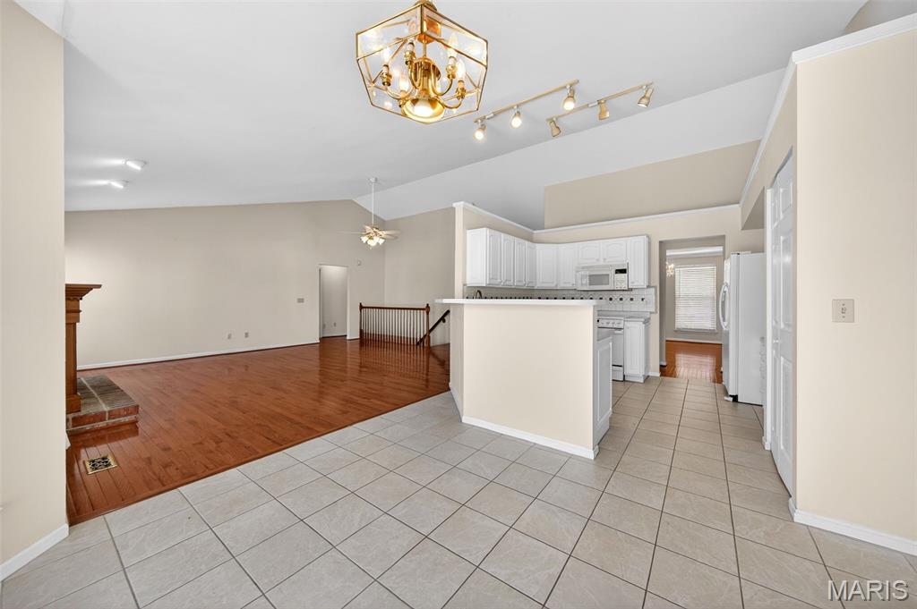 Estates At Lexington Gardens One - Residential