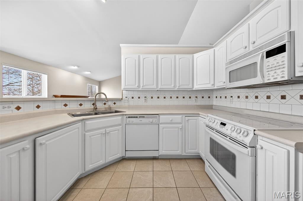 Estates At Lexington Gardens One - Residential