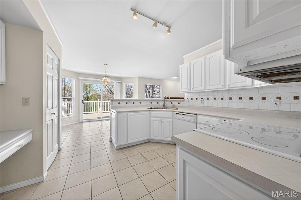 Estates At Lexington Gardens One - Residential