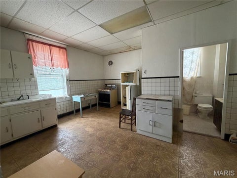Tiny photo for 6704 Clayton Avenue, St Louis, MO 63139 (MLS # 26058437)