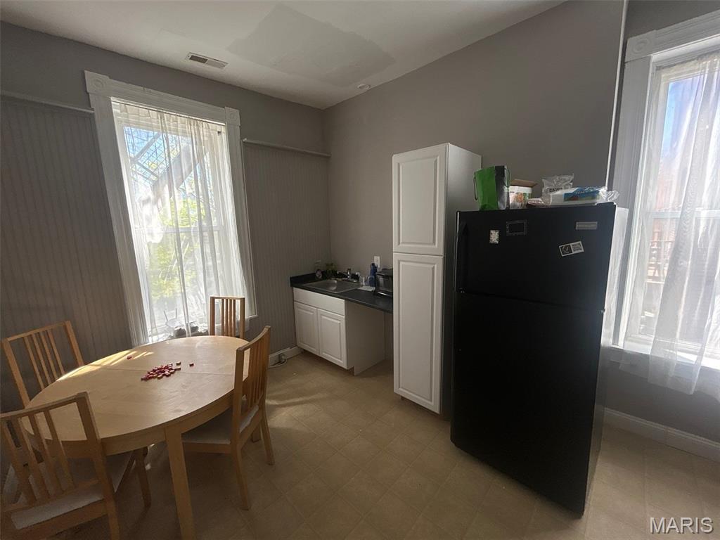 City/St Louis - Commercial Lease