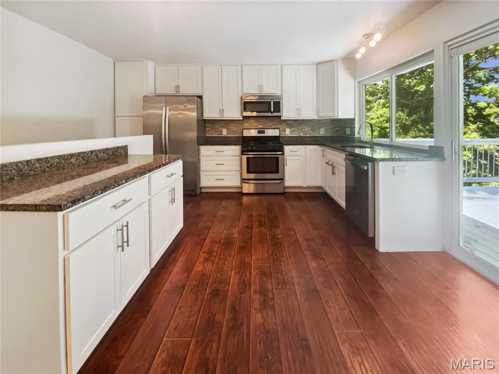 2234 Arborview Drive