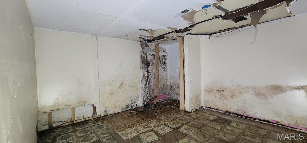 Castle Point - Commercial Sale