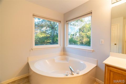 Tiny photo for 570 Castle Ridge Drive, Ballwin, MO 63021 (MLS # 25070222)