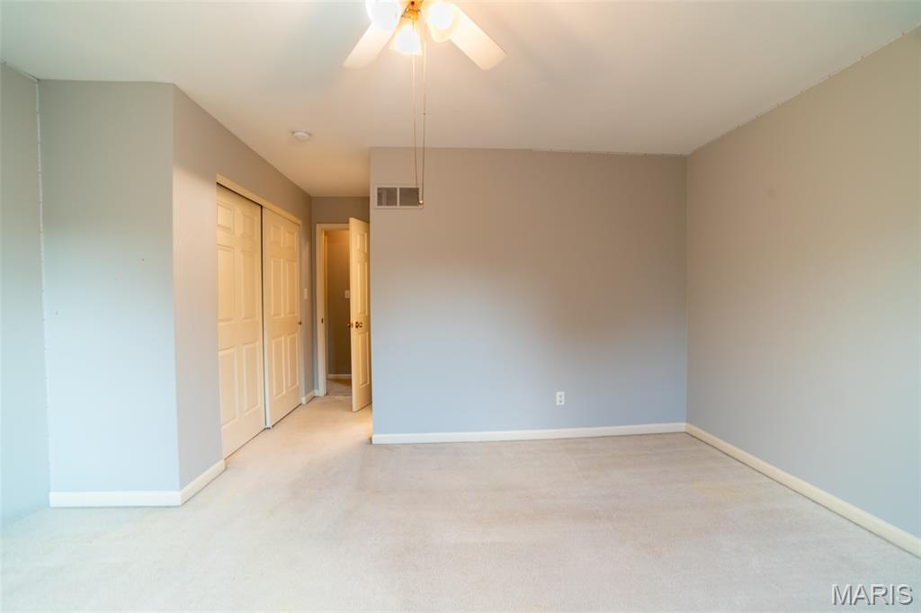 Ballwin, Missouri 63021, United States, 5 Bedrooms Bedrooms, ,4 BathroomsBathrooms,Residential,Active,227954