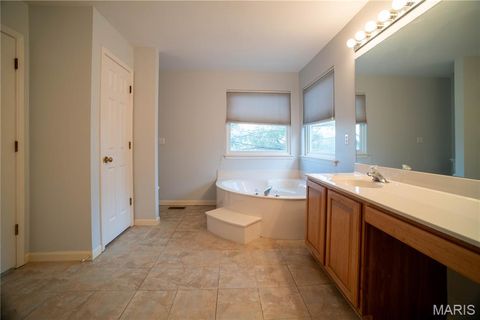 Tiny photo for 570 Castle Ridge Drive, Ballwin, MO 63021 (MLS # 25070222)