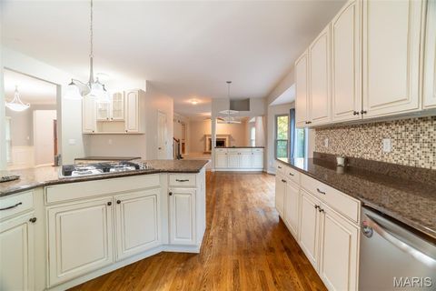 Tiny photo for 570 Castle Ridge Drive, Ballwin, MO 63021 (MLS # 25070222)