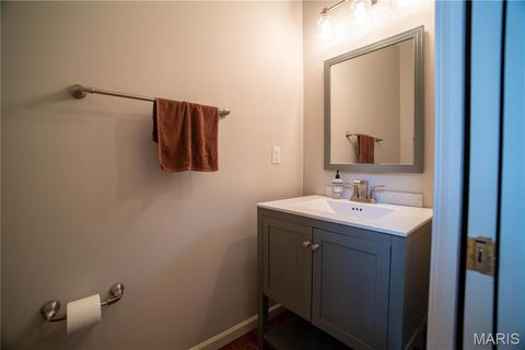 Tiny photo for 570 Castle Ridge Drive, Ballwin, MO 63021 (MLS # 25070222)
