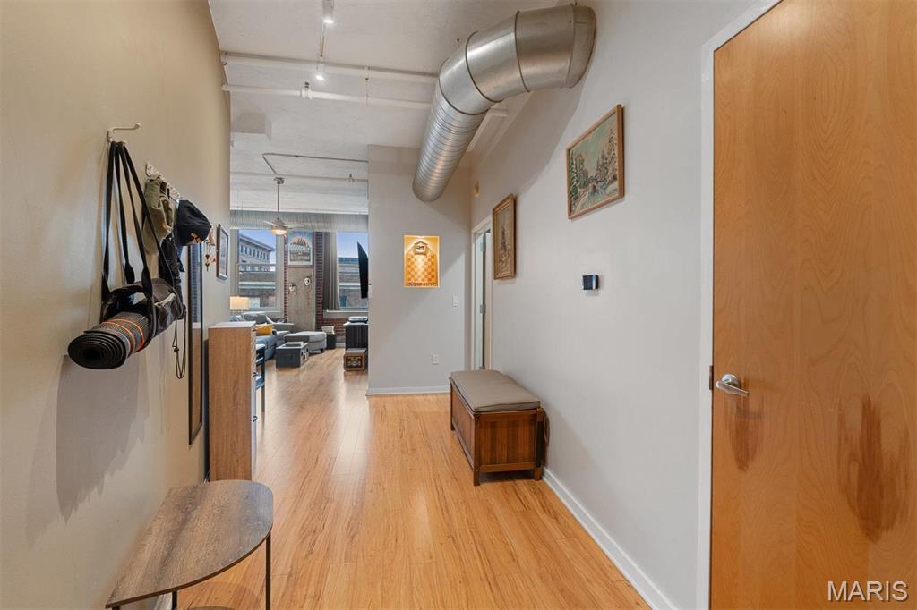1627 Locust Street 402