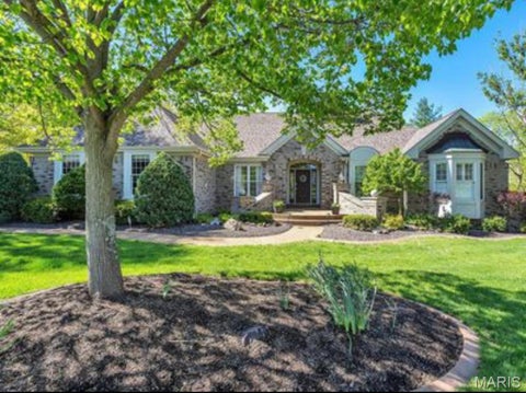 Photo of 1217 Grey Fox Run, Weldon Spring, MO 63304 (MLS # 26046842)