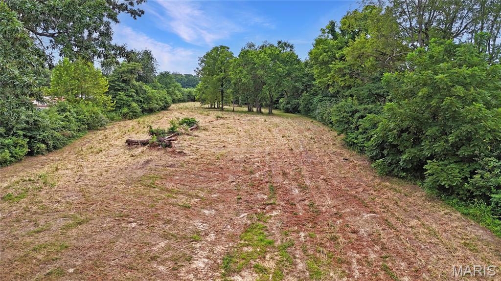 5886 Sugar Loaf Road
