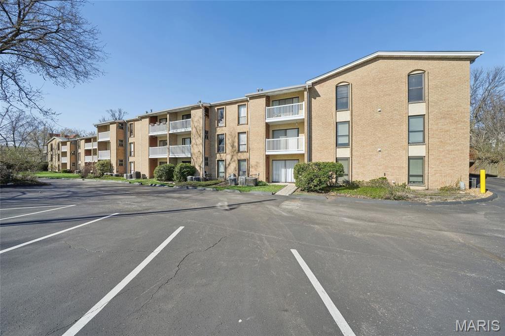 Chestnut Run Condo - Residential