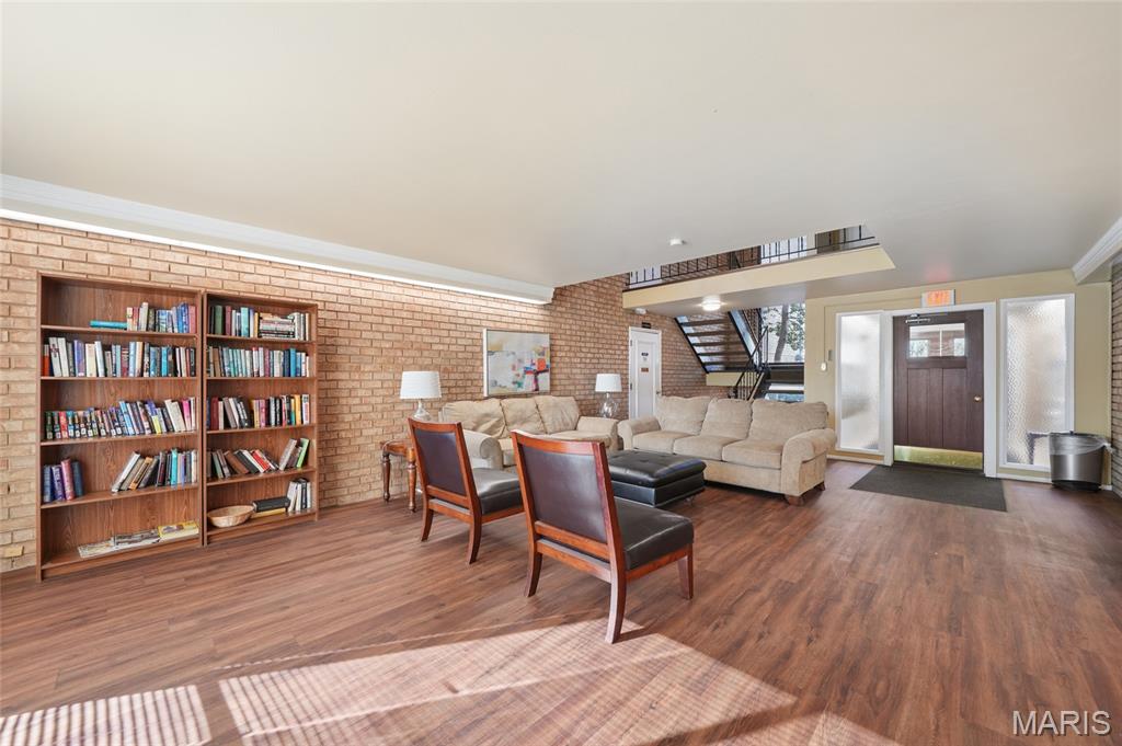 Chestnut Run Condo - Residential