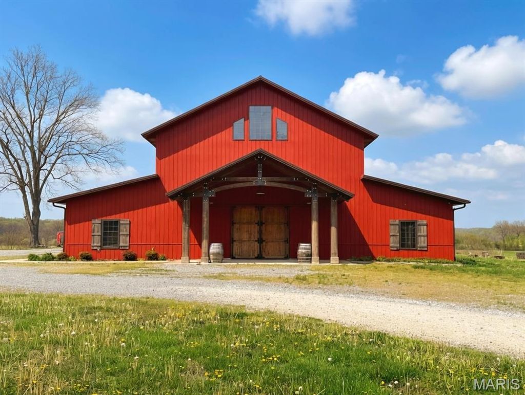 Photo of 11001 State Route N Hwy, Scott City, MO 63780 (MLS # 26019853)