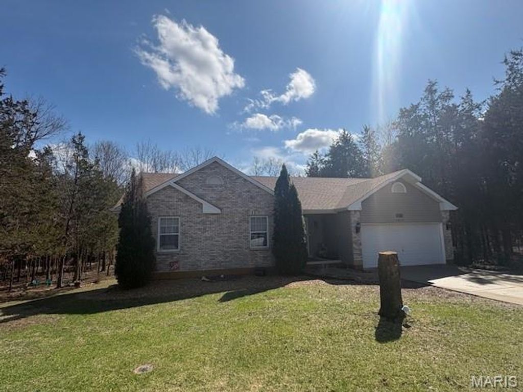 Photo of 9937 Sassafras Drive, Unincorporated, MO 63050 (MLS # 26013221)