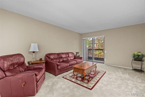 Tiny photo for 539 Coeur De Royale Drive #408, Creve Coeur, MO 63141 (MLS # 25072408)