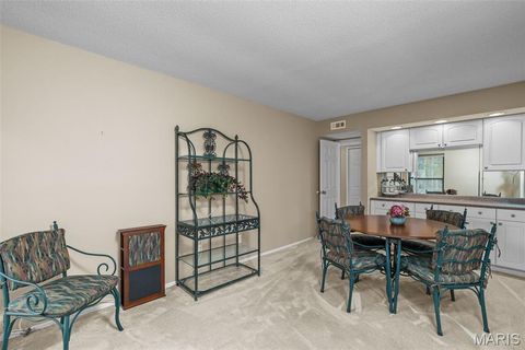Tiny photo for 539 Coeur De Royale Drive #408, Creve Coeur, MO 63141 (MLS # 25072408)