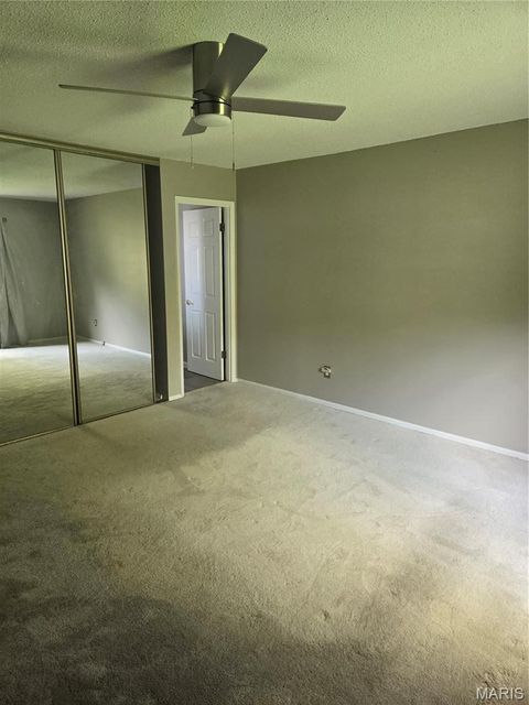 Tiny photo for 6813 Coachlight Square Court, Florissant, MO 63033 (MLS # 26042082)