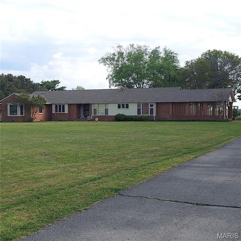 Photo of 1760 County Highway 344, Caruthersville, MO 63830 (MLS # 26022431)
