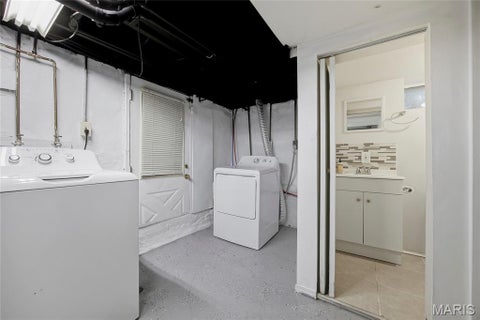 Tiny photo for 125 E Frisco Avenue, Webster Groves, MO 63119 (MLS # 26064709)